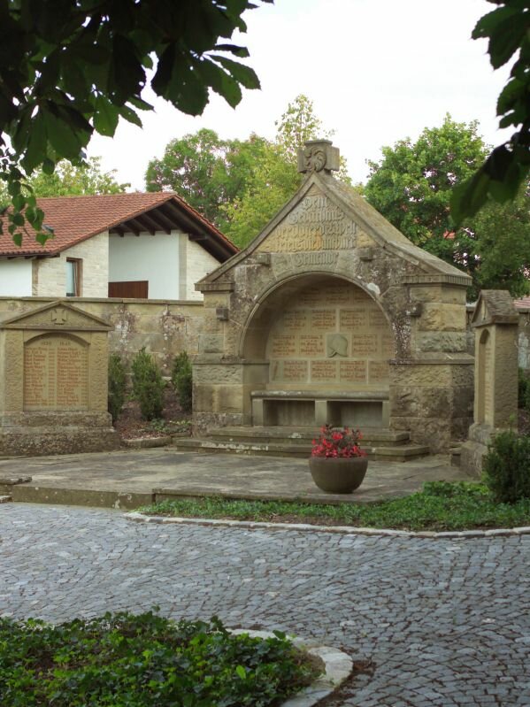 Kriegerdenkmal Friedhof Rieden